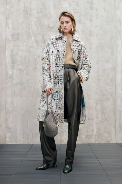 Look 8